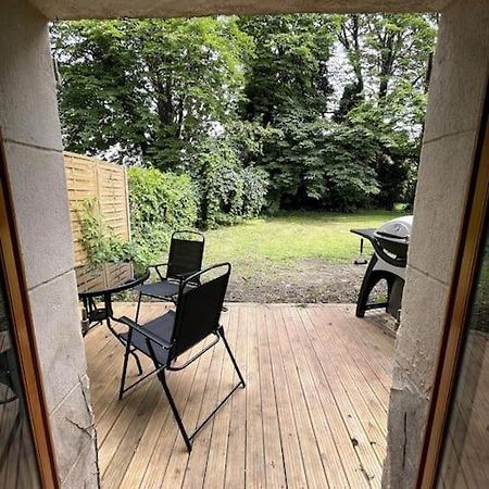 Superbe Appartement Cosy Avec Jardin Nîmes Exterior foto