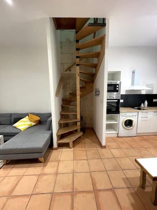 Superbe Appartement Cosy Avec Jardin Nîmes Exterior foto