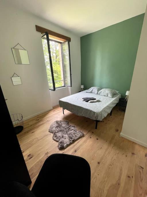 Superbe Appartement Cosy Avec Jardin Nîmes Exterior foto